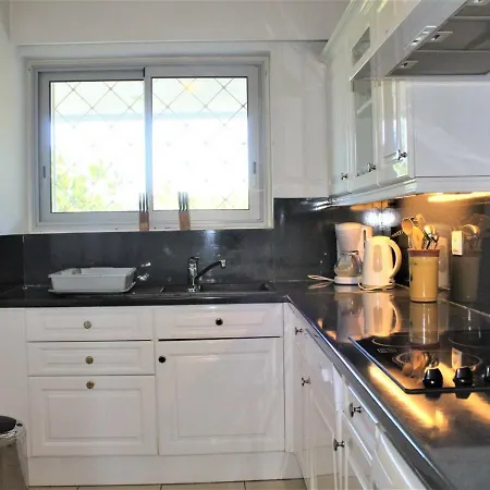 3p Avec Terrasse Et Parking, - Fr-1-252a-63 * Villeneuve-Loubet