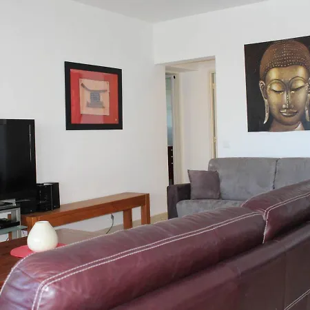 3p Avec Terrasse Et Parking, - Fr-1-252a-63